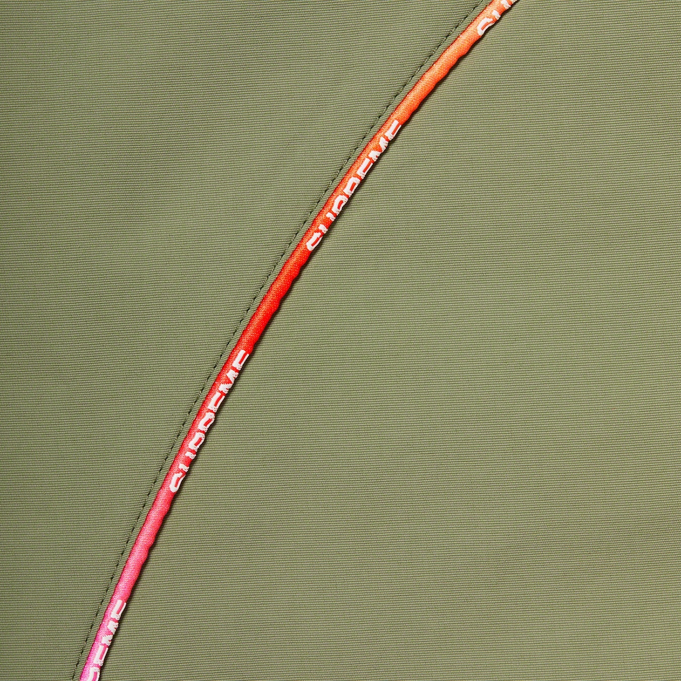 Gradient Piping Water Short view 10